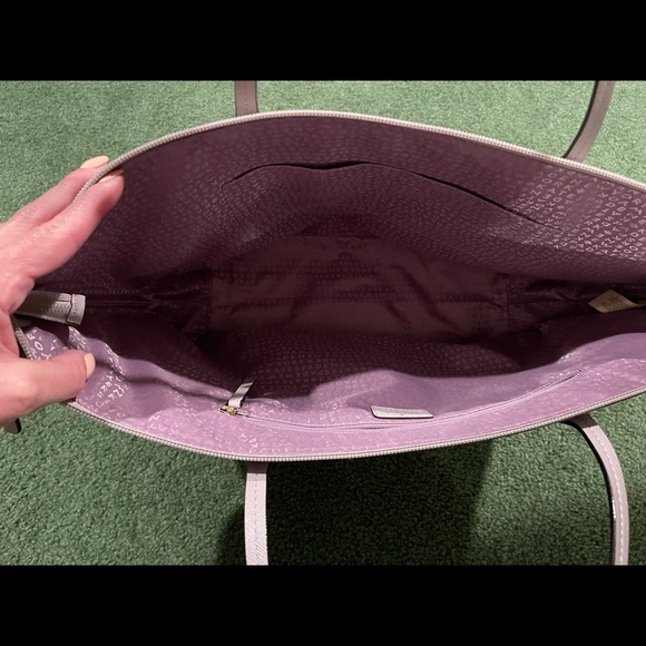 Authentic Kate Spade large gold champagne tote - Picture 5 of 5